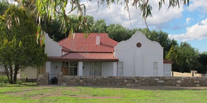 Poplars Farmhouse